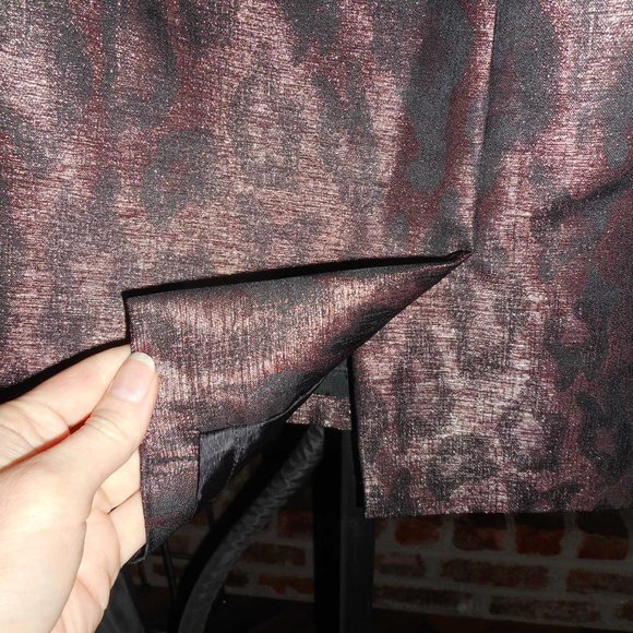 BOGO FREE, Ann Taylor metallic leopard print skirt, size 6 - Picture 5 of 6